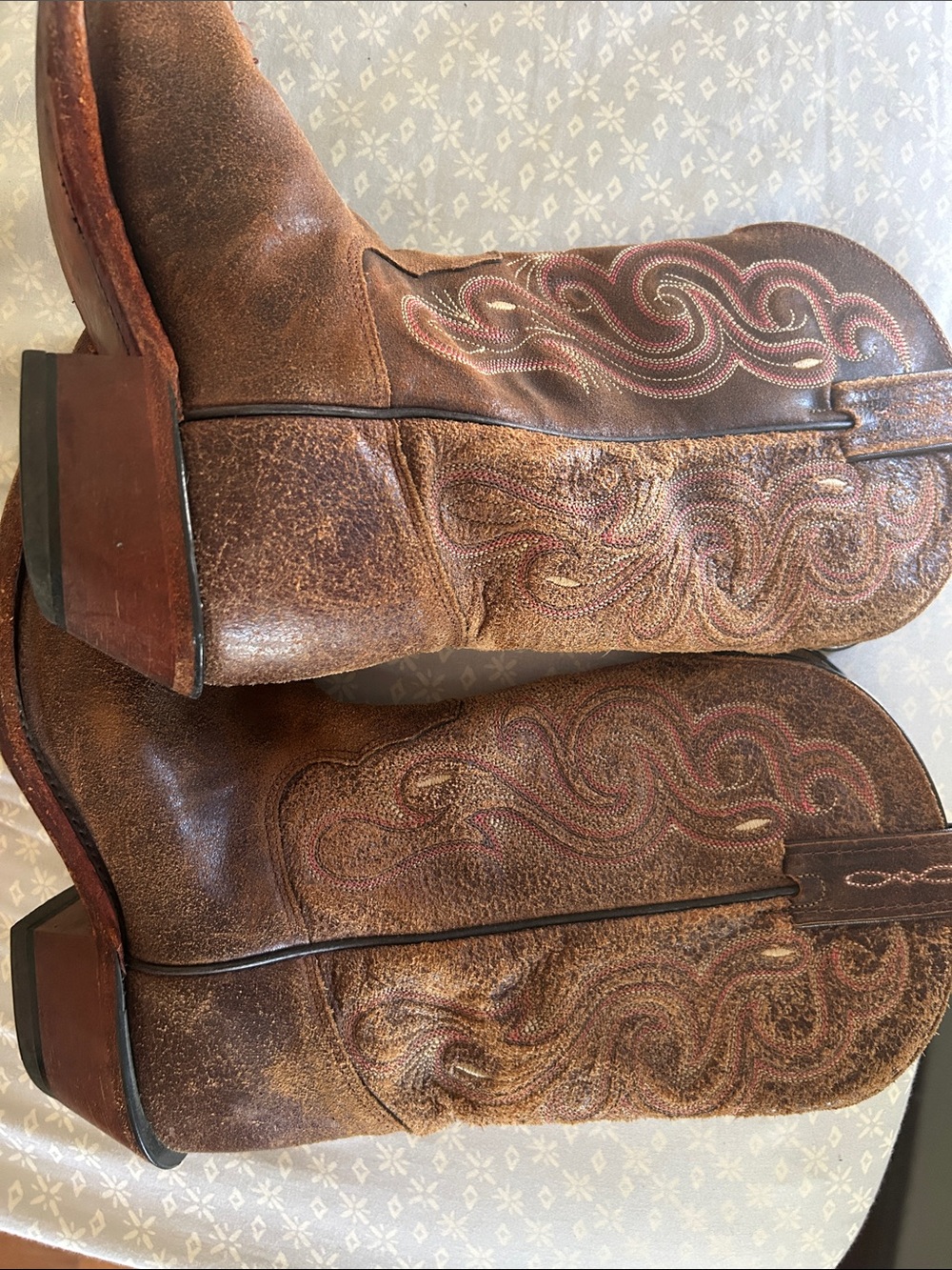 “Real” (not fashion) Tony Lama cowboy boots - Picture 4 of 6